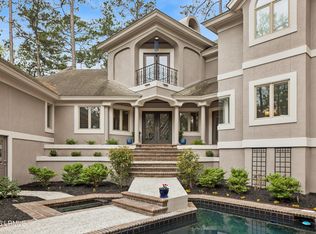 8 Long Brow Rd, Hilton Head Island, SC 29928
