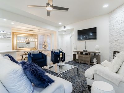 8720 Red Brook Dr Unit 104, Las Vegas, NV, 89128