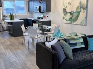 362 E Wolf Creek Mnr SE, Calgary, AB T2X 4V5