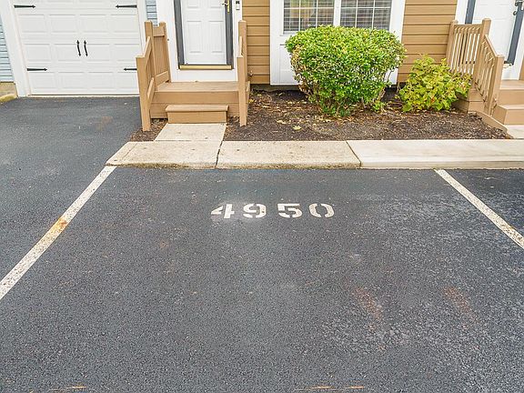 5th image of 4950 Stoneybrook Blvd #15A
