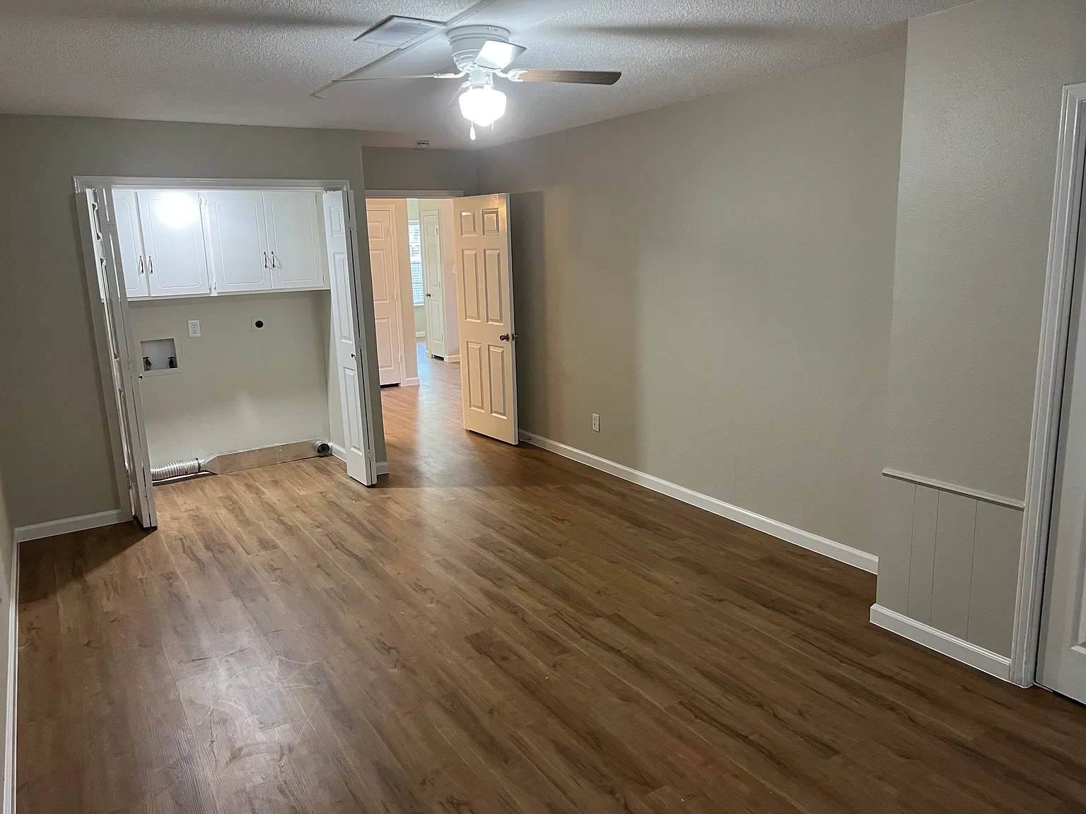 3 bed, 1787 sqft, $1,900 — Photo 3