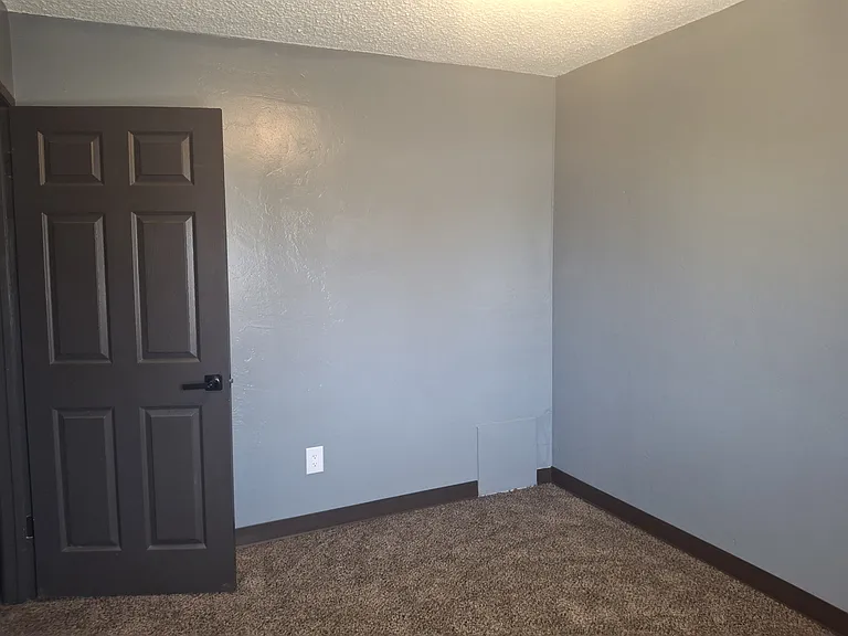 2416 Eric Way #C — Photo 16