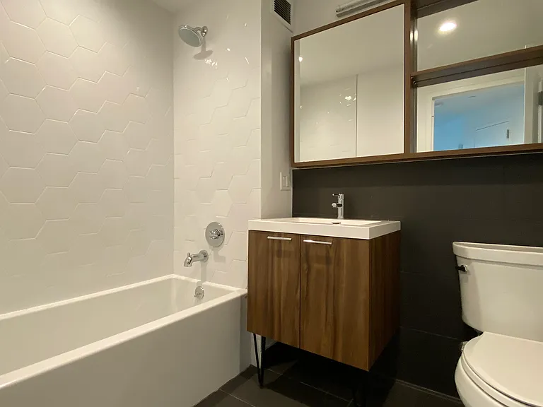 150 Union Ave #3H — Photo 10