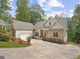 124 S Shore Dr, Fair Play, SC 29643