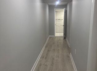1529 Portsmouth Pl #BASEMENT, Mississauga, ON L5M 7W1