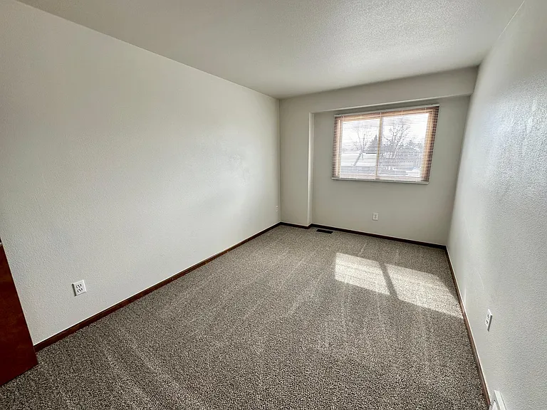 4212 Flatiron Ct — Photo 26
