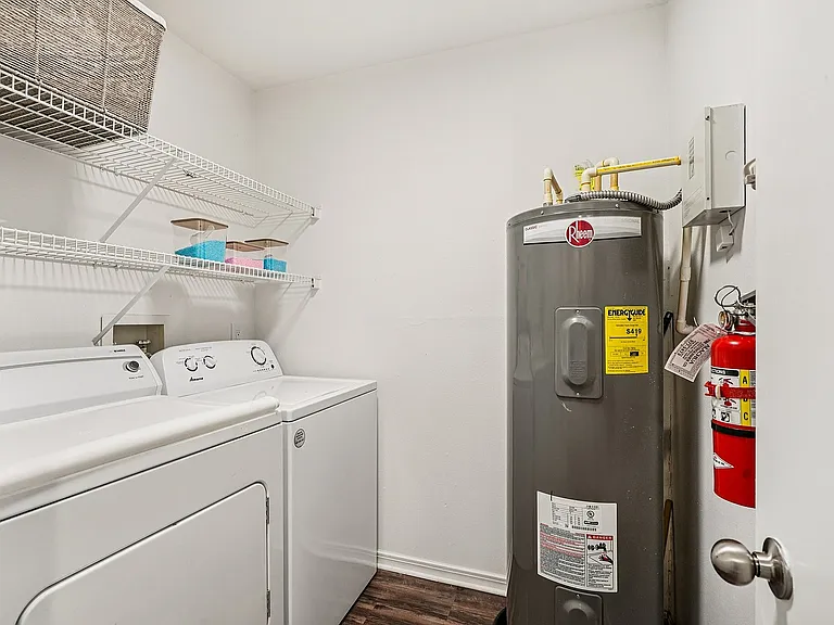 15-web-or-mls-SW 27th St-S1212-015