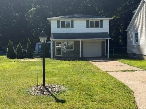 422 Montpelier Ave, Erie, PA 16505