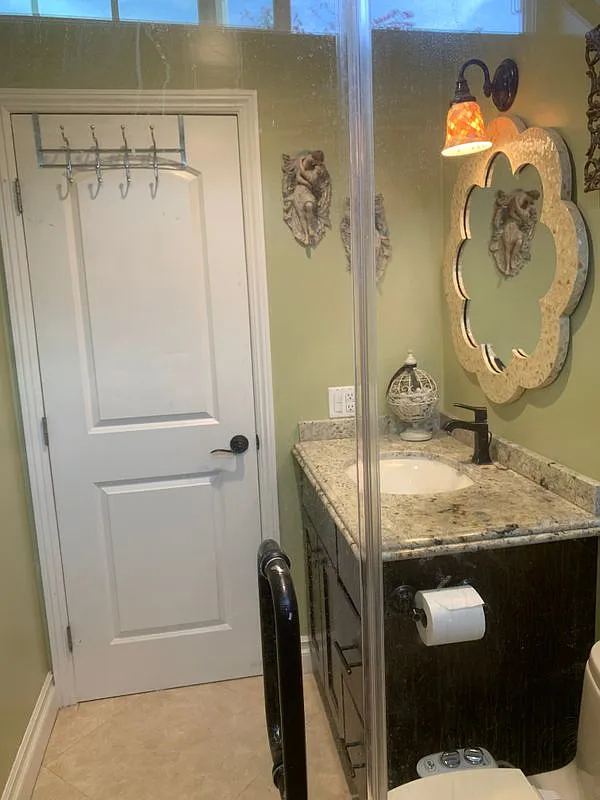 1 bed, 1.0 bath, 1050 sqft, $3,050 — Photo 4
