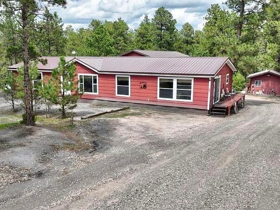 3rd image of 11 Fox Dr