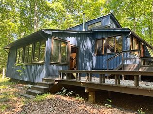 303 Artesian Ln, Tryon, NC 28782