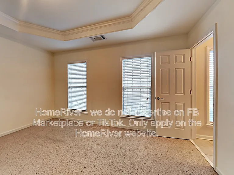 2329 Limehurst Dr NE — Photo 12