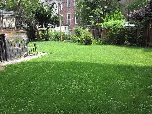 Rented by Empire One Realty | media 30