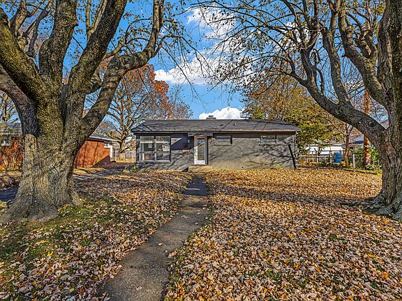 2nd image of 2207 Winton Ave