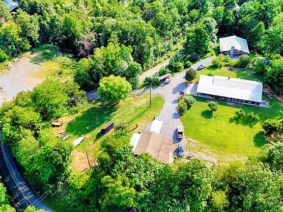 3rd image of 3521 James Phillips Way