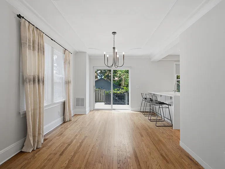 17 N Dutcher St — Photo 15