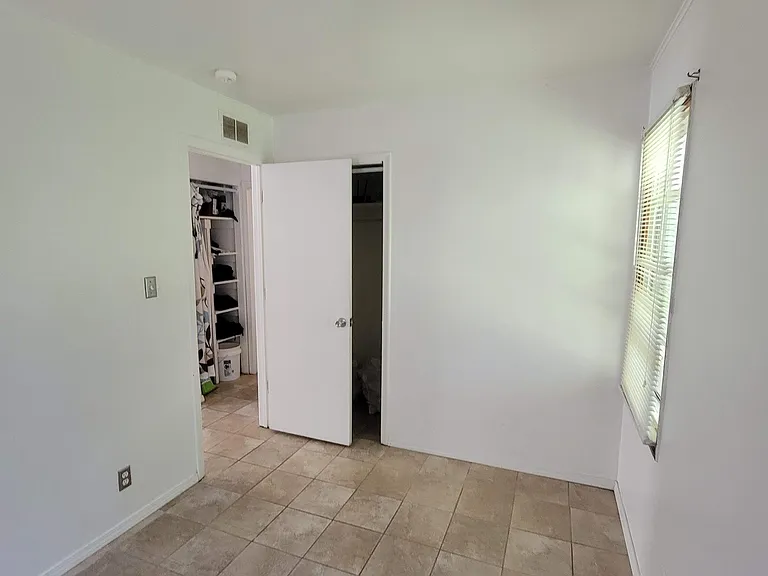 1449 E Harry Ave — Photo 5