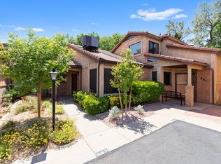 687 Ridge Rim Way, Saint George, UT 84770