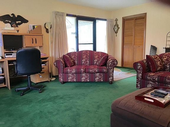 3rd image of 2144 Sunny Hills Blvd