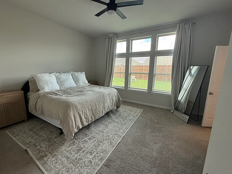 1072 Tara Ct — Photo 31
