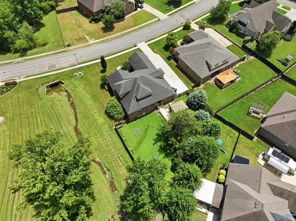 10 Green Creek Rd, Madison, AL 35756