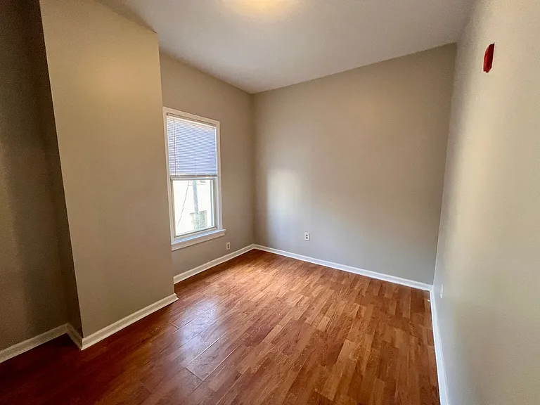 1718-34 E Lafayette Pl — Photo 51