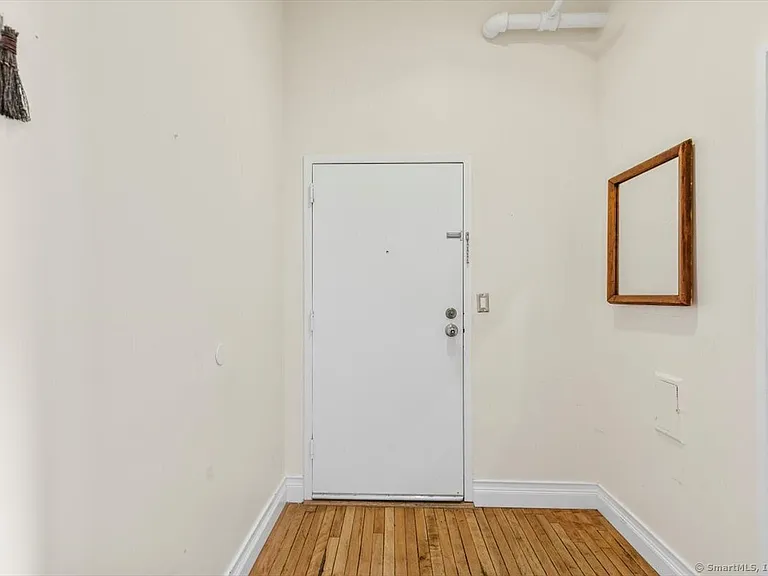 196 Crown St #310 — Photo 23