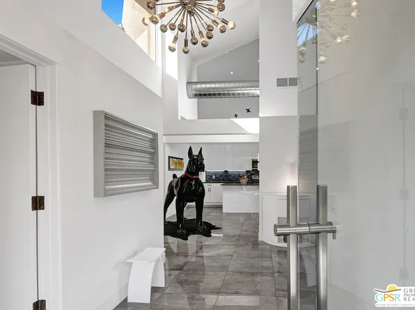 186 S Kavenish Dr, Rancho Mirage, CA 92270