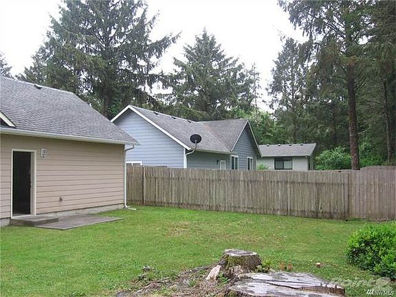5th image of 769 Chenois Ave NE