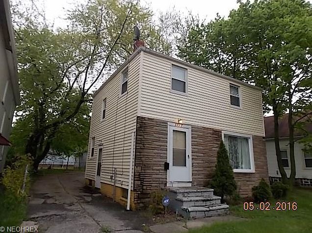 1st image of 3717 E 142nd St