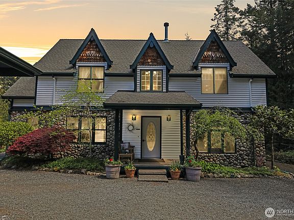 3rd image of 124 Firwood Lane