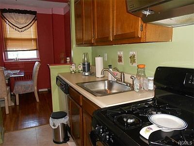 4th image of 377 N Broadway APT 603