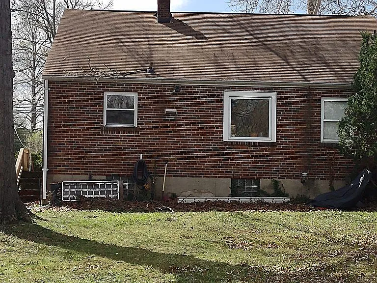 4646 Sycamore Rd — Photo 3
