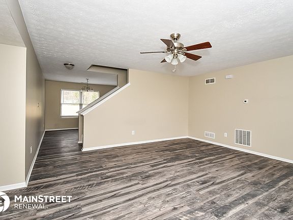 4th image of 6316 Maravian Dr