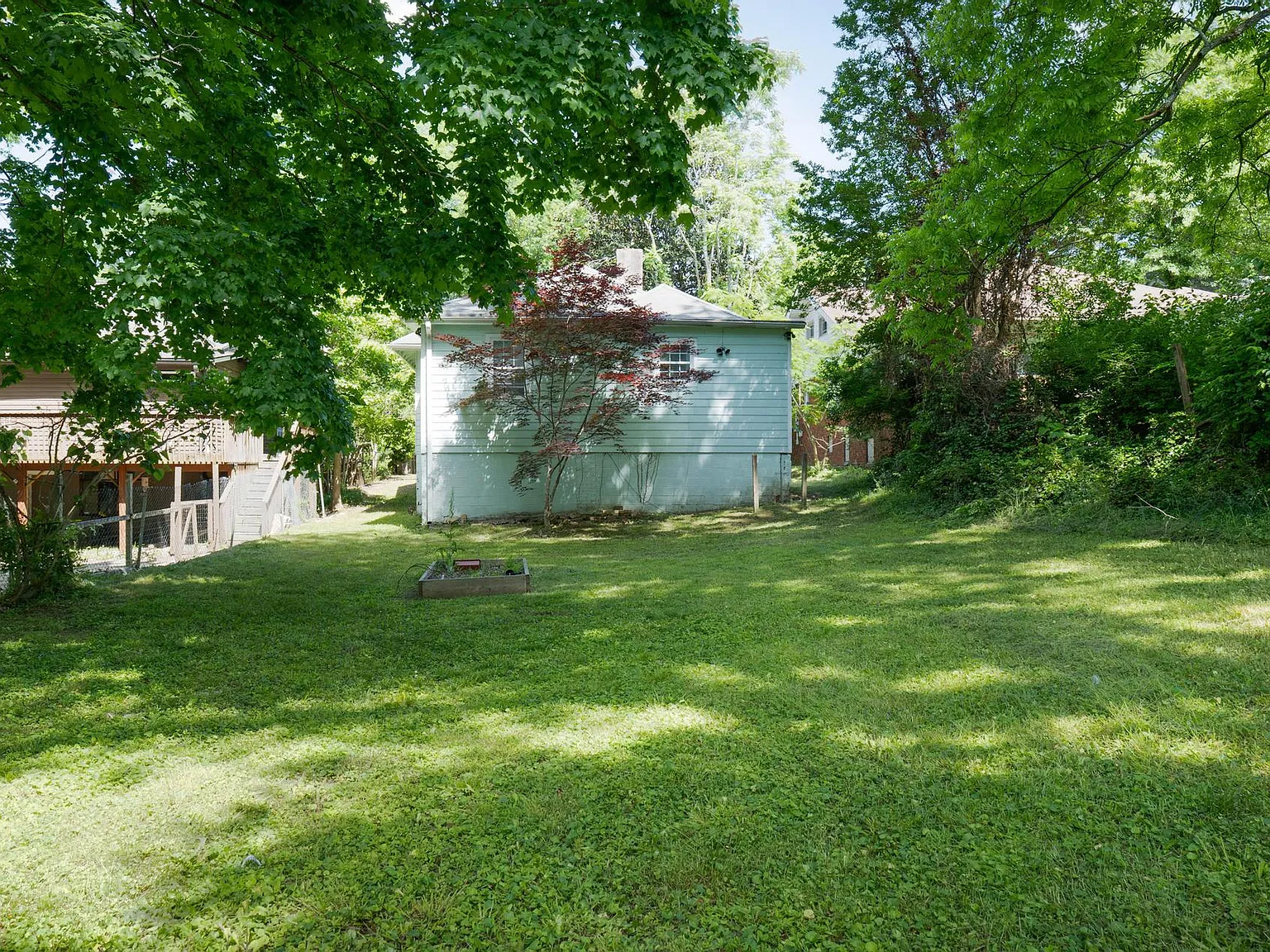 5 bed, 2708 sqft, $3,050 — Photo 4