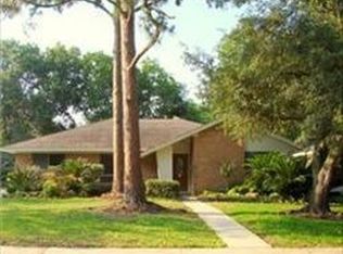 1615 Wavecrest Ln, Houston, TX 77062