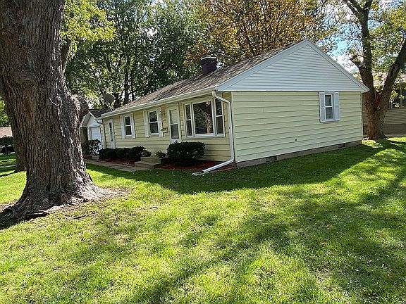 exterior corner lot