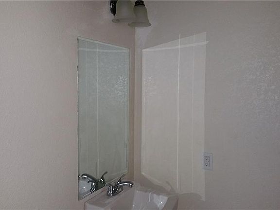 2nd image of 5030 Fairbanks Dr APT 101A