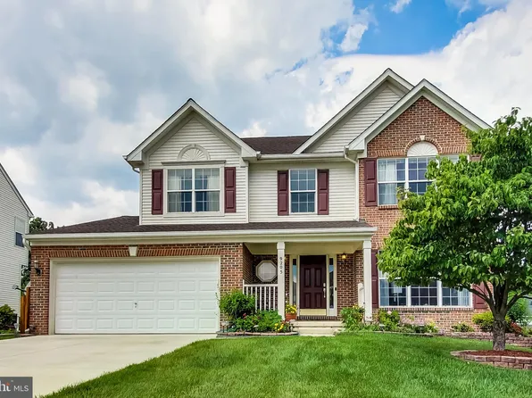 9205 Stephanie St, Manassas Park, VA 20111