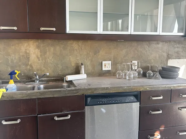 2404 Wilshire Blvd, Los Angeles, CA