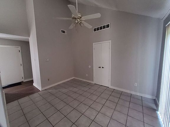 4th image of 3758 Oak Shade Cv