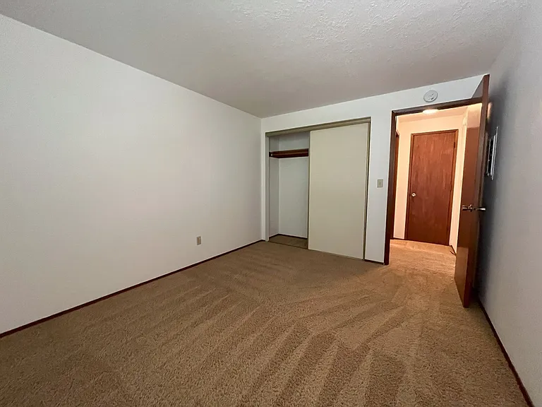 Lovely Main Level 1 Bedroom! Bike storage and 1 assigned parking space included! — Photo 14
