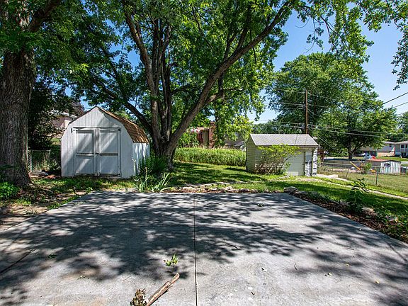 2nd image of 6610 Nebraska Ave