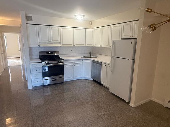2nd image of 150-80 Goethals Ave Floor 2