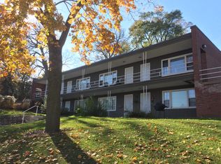 6 S Union St APT 2A, Elgin, IL