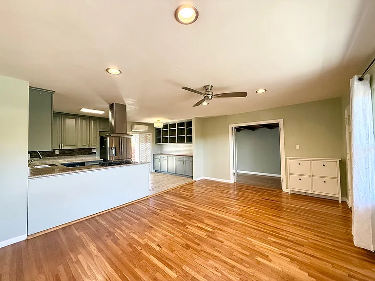 122 Garfield Ave — Photo 6