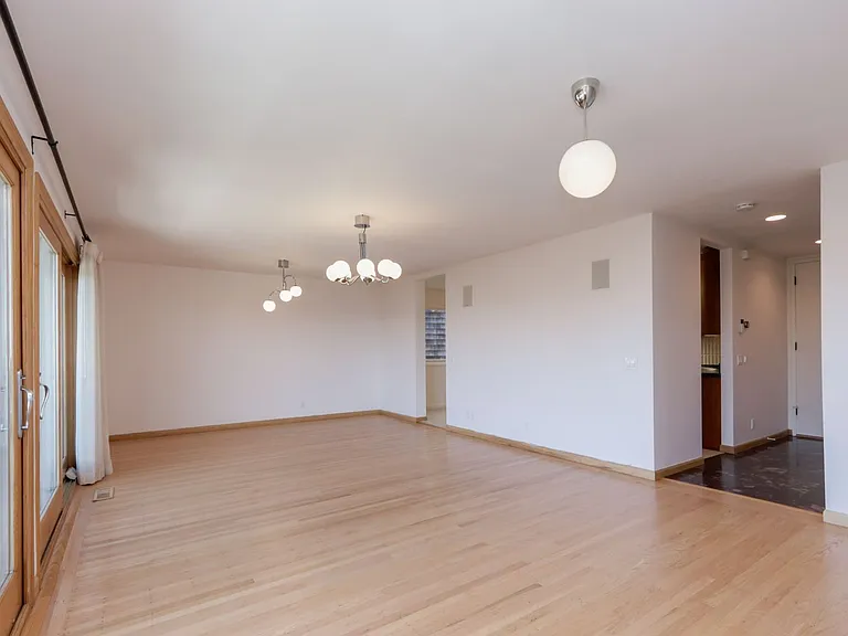 404 Gold Mine Dr — Photo 10