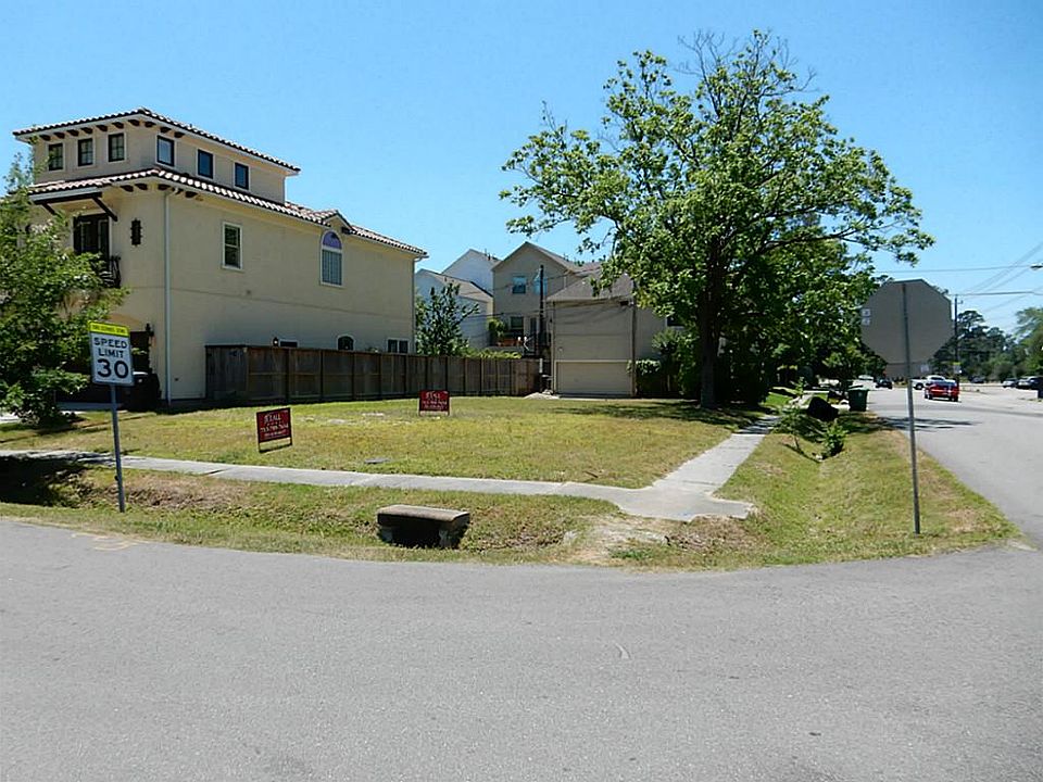 Beautiful 5250 SF Corner Lot -Rodrigo/Durford