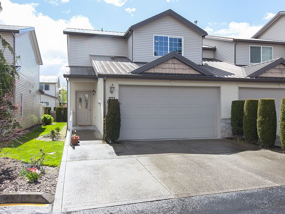 1st image of 418 17th St SE Unit 14A