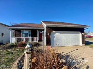 5505 55th Ct SW, Wyoming, MI 49548